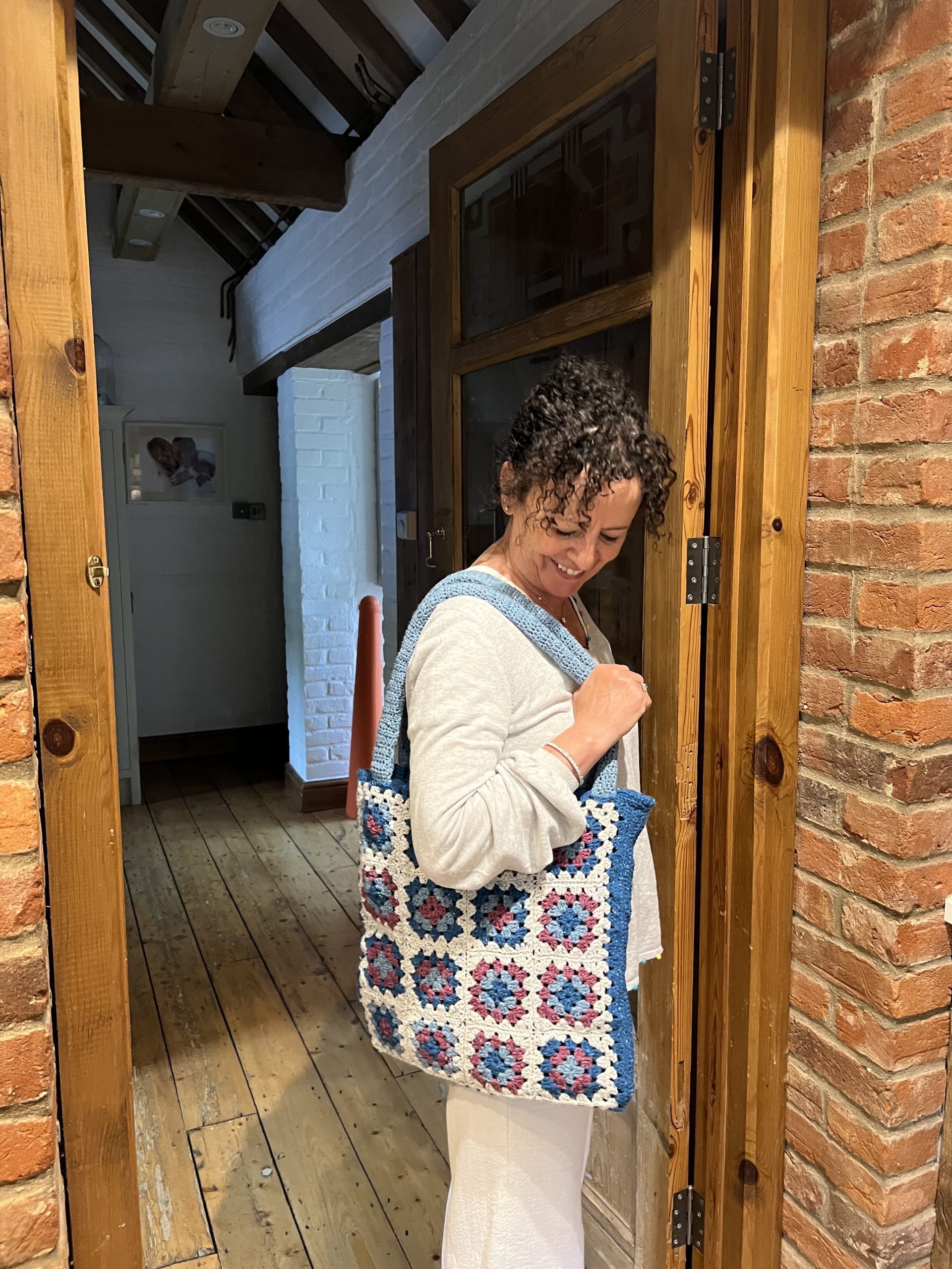 Wednesday Morning - Mixed Intermediate Knitting / Crochet Class - Image 14