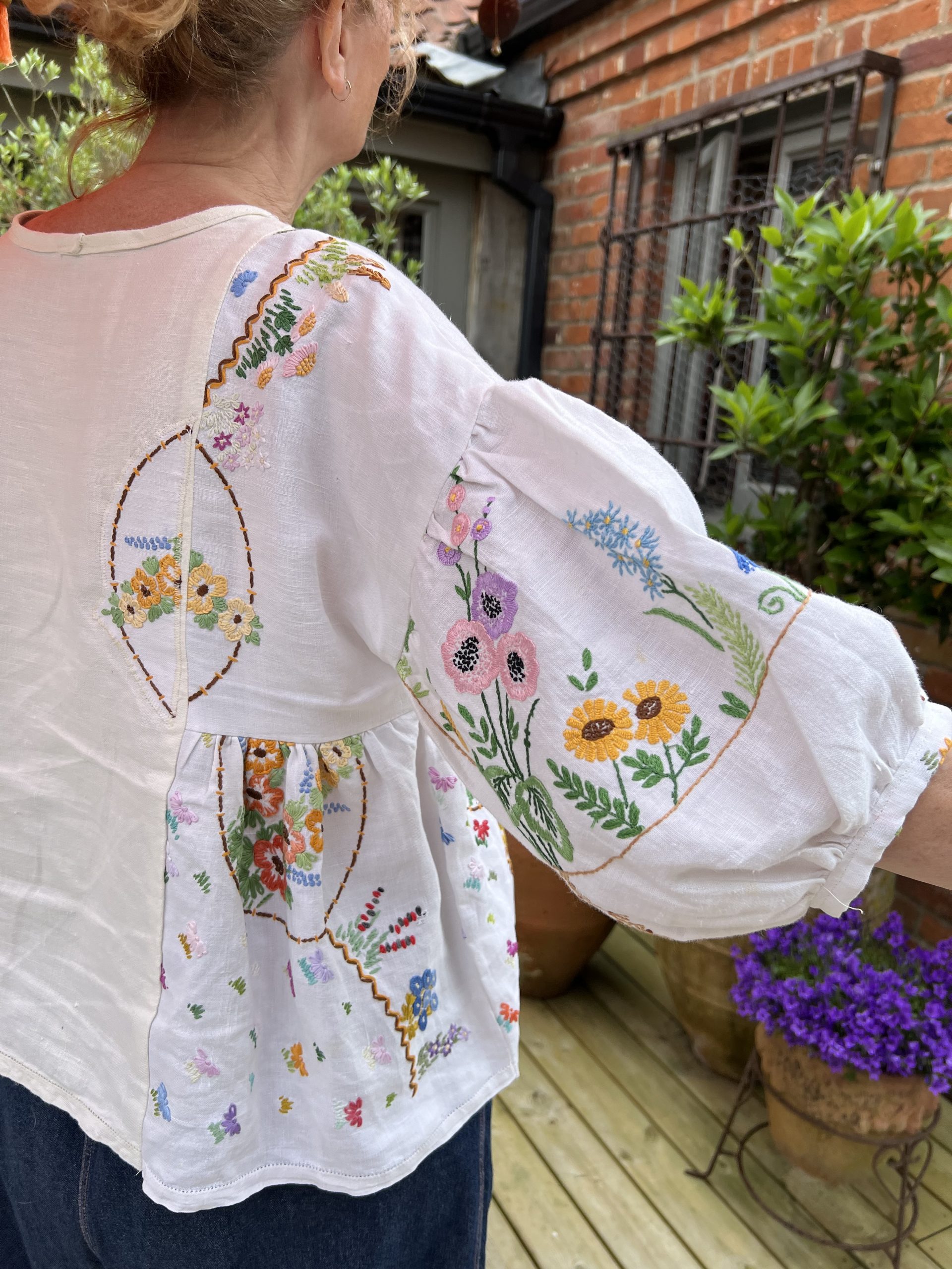 Saturday Morning Mending & Stitching - Image 14