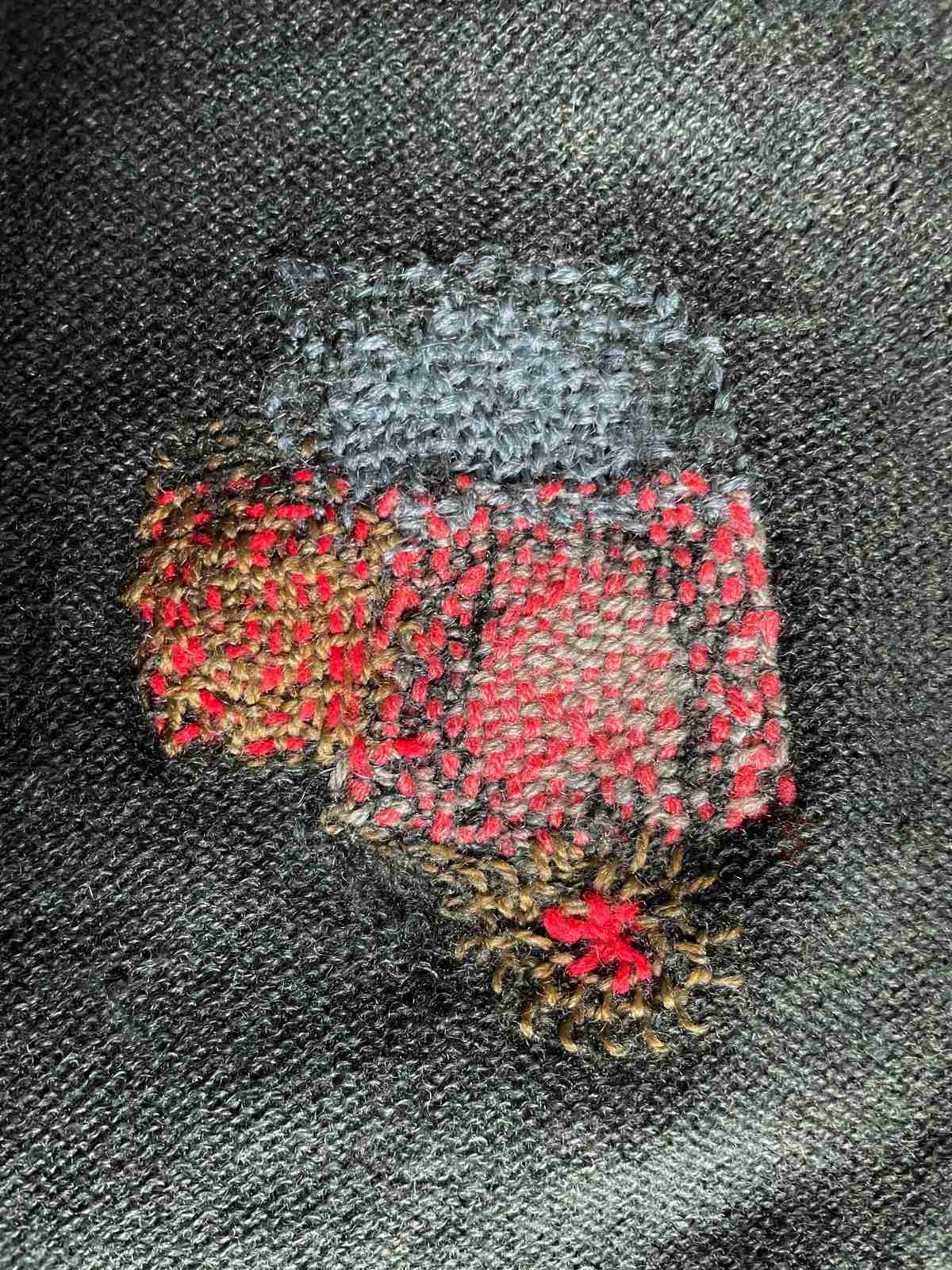 Saturday Morning Mending & Stitching - Image 27