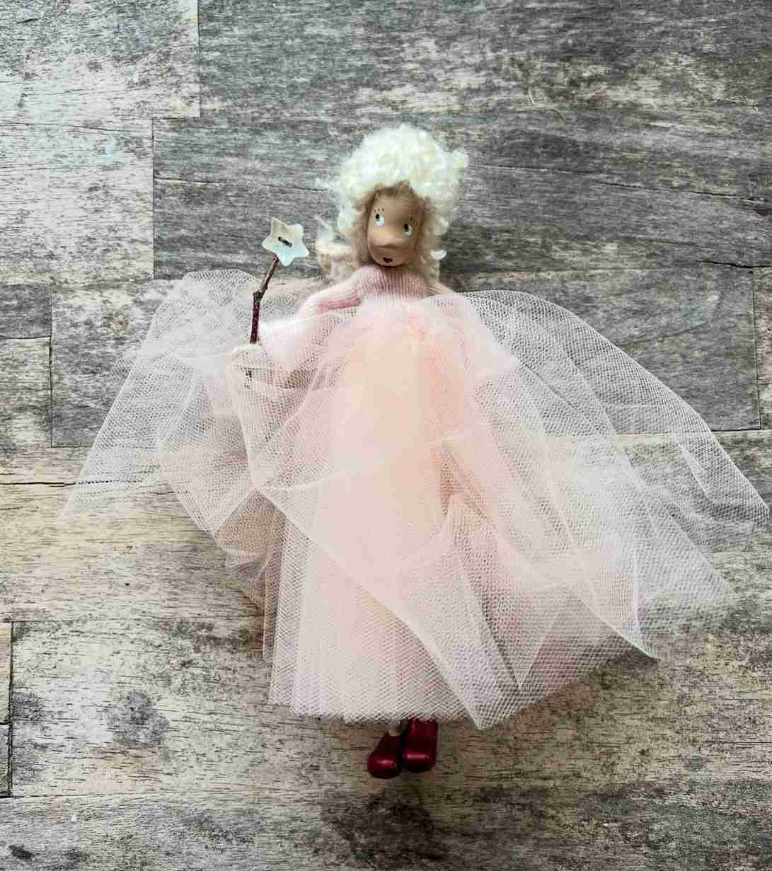 Fairy Making with Sara Sherriff @wildwoodmaker on 24/10/2026 - Image 7