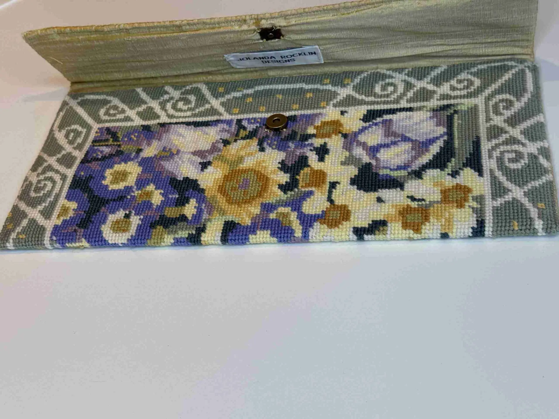 “Primavera - Lady Spring” Vintage Needlepoint Clutch Bag - Image 2
