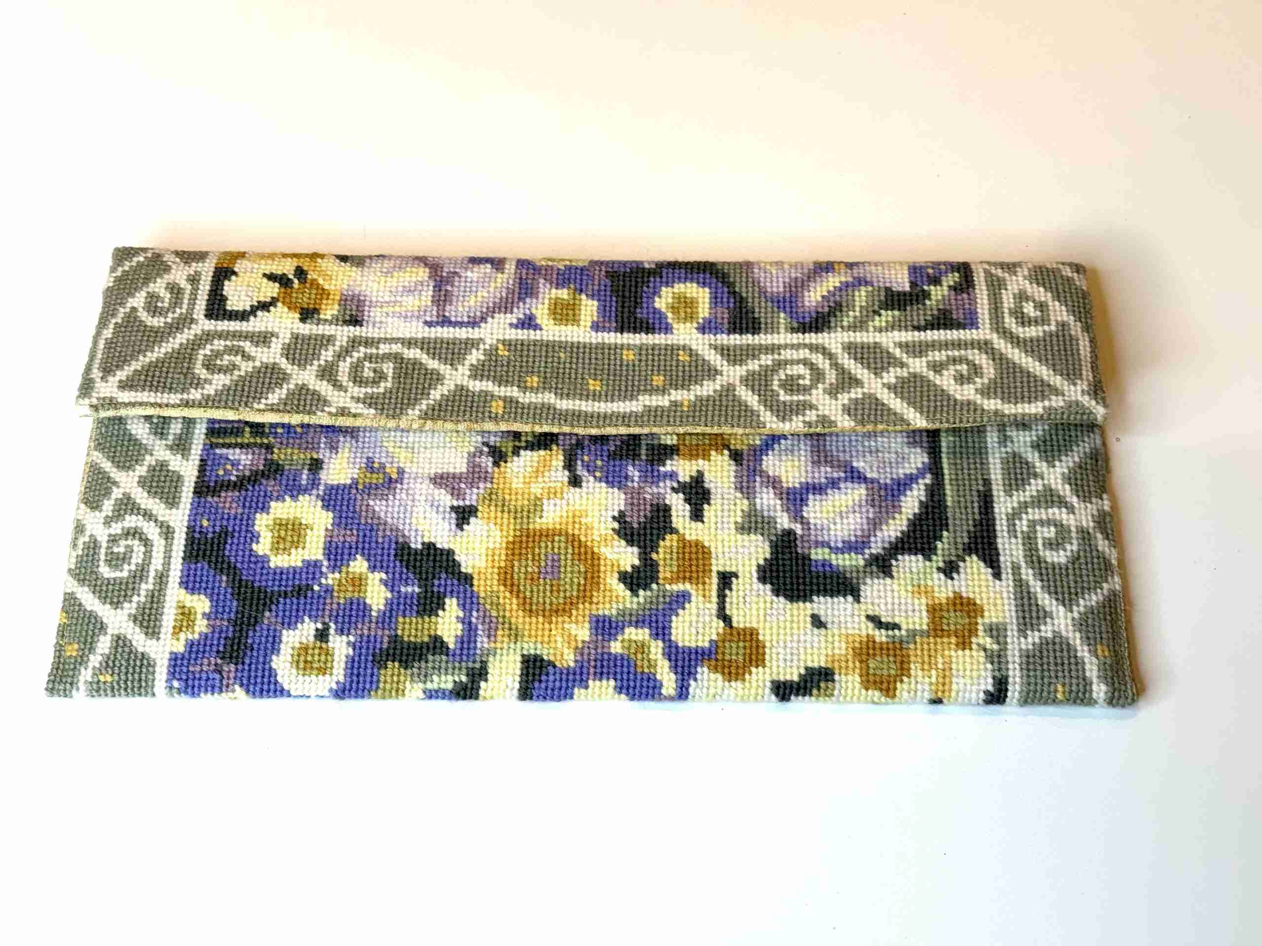“Primavera - Lady Spring” Vintage Needlepoint Clutch Bag